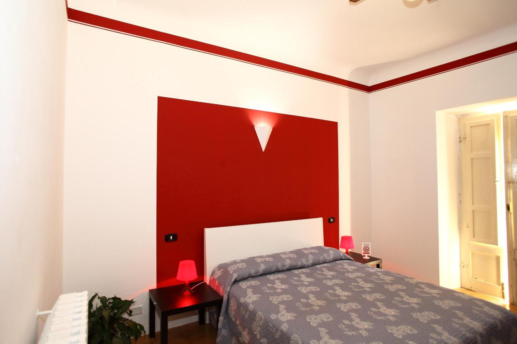 Angelino Home スルモナ エクステリア 写真