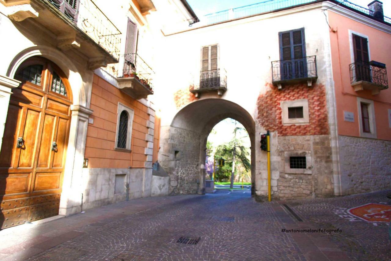 Angelino Home スルモナ エクステリア 写真